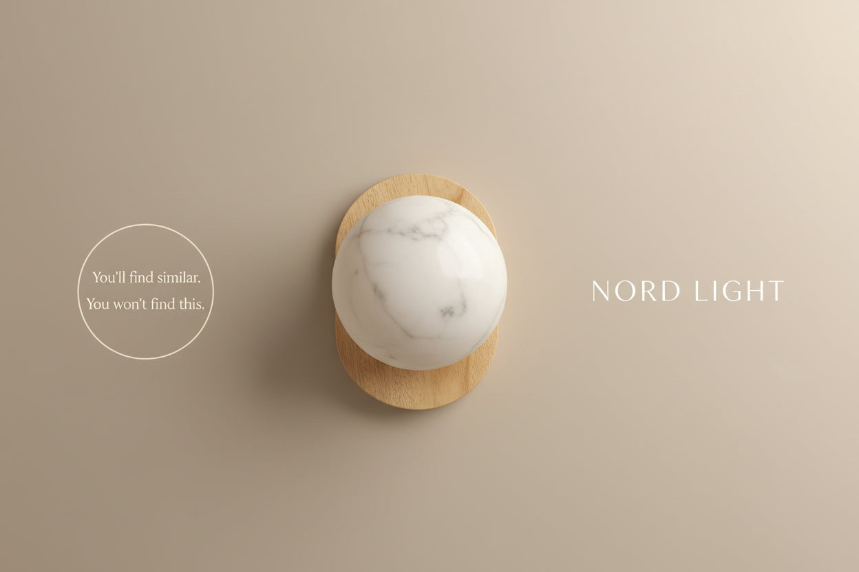 מנורת קיר MARBLE WOOD BALL – עץ ושיש טבעי בעבודת יד