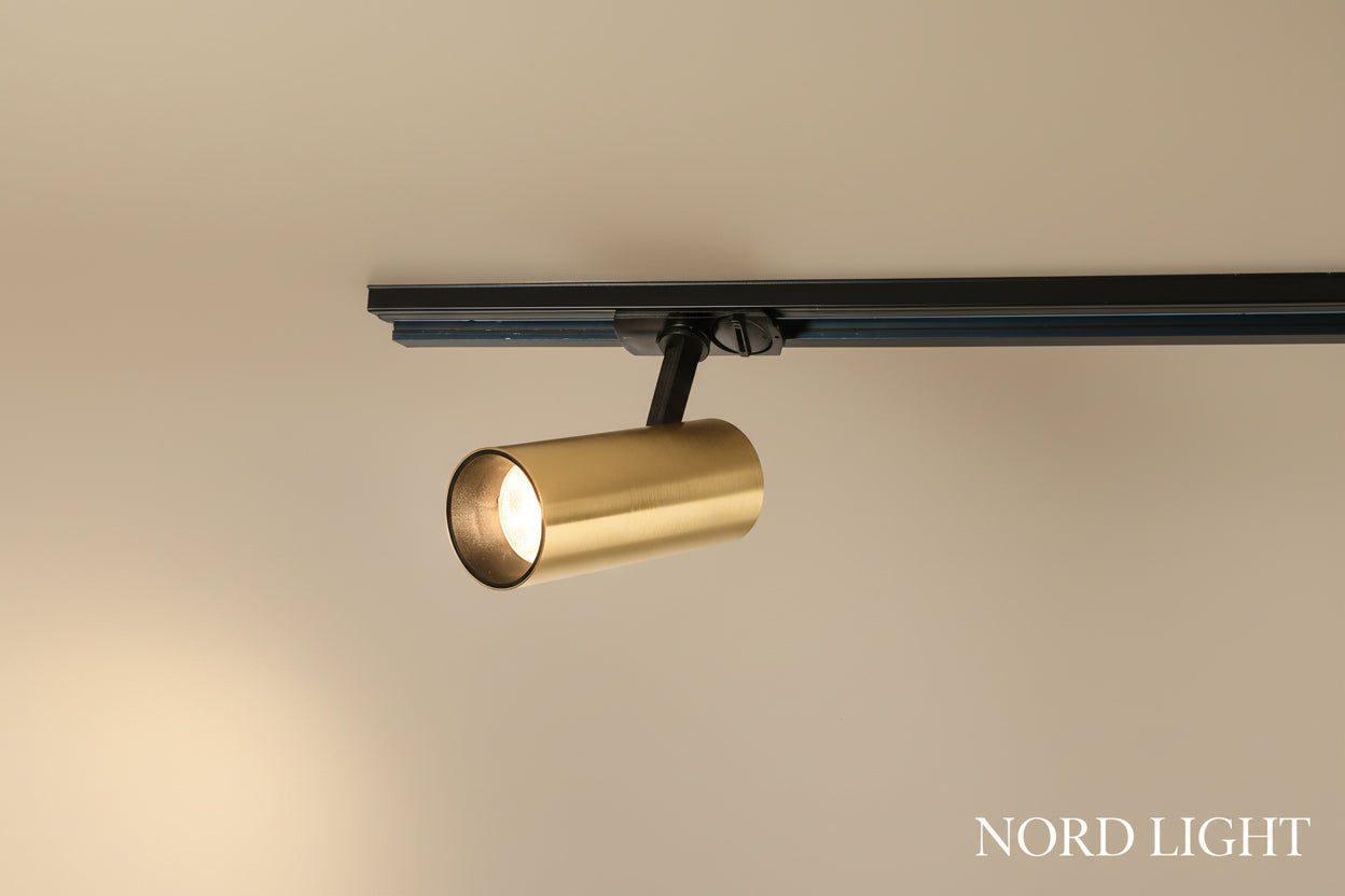 סדרת ספוטים לפסי צבירה מקצועי – עוצמה, דיוק וגמישות באור אחד