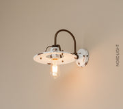 נאופולי כפרי 24 – גוף תאורה וינטג' קלאסי בעיצוב איטלקי