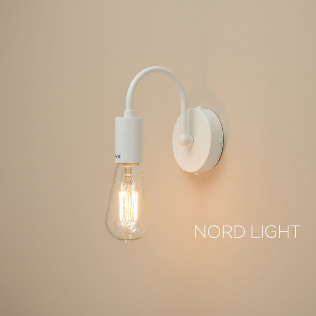 ARC NORD – מנורת קיר דקורטיבית בעיצוב קשת