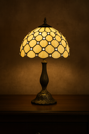 מנורת טיפאני ויטראז’ דגם פנינים