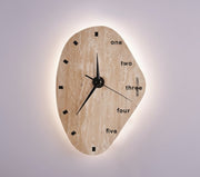 שעון קיר מעוצב עם תאורת לד אחורית – דגם טרה לייט