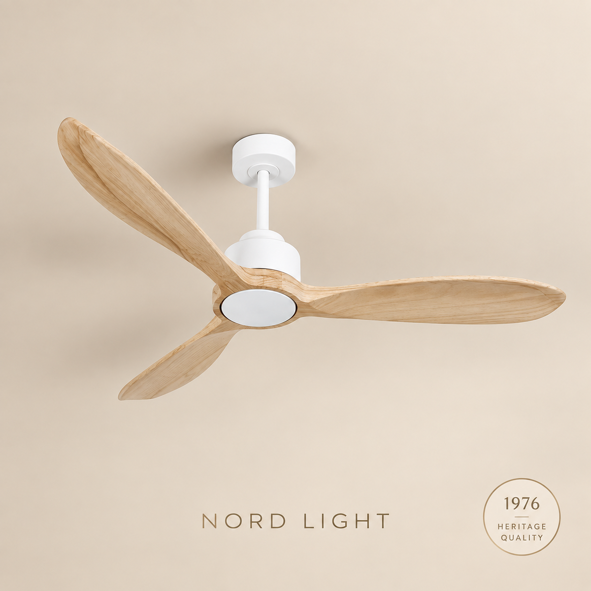 מאוורר תלוי DC 35W VALENSIA - גימור לבן - כנפיים עץ טבעי — FAN CLUB | NORD LIGHT