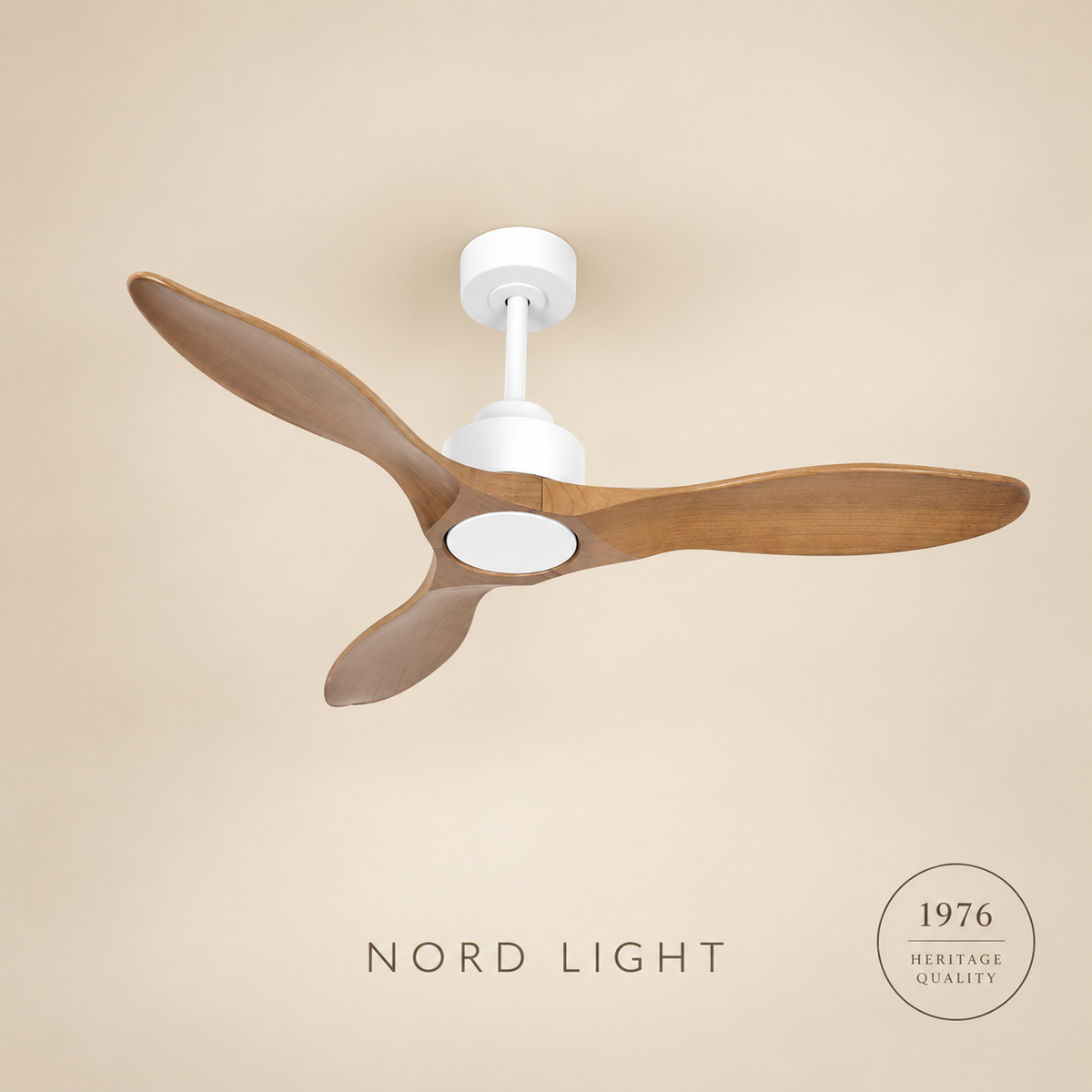 מאוורר תלוי   DC 35W PALMA - גימור לבן - כנפיים עץ אגוז — FAN CLUB | NORD LIGHT