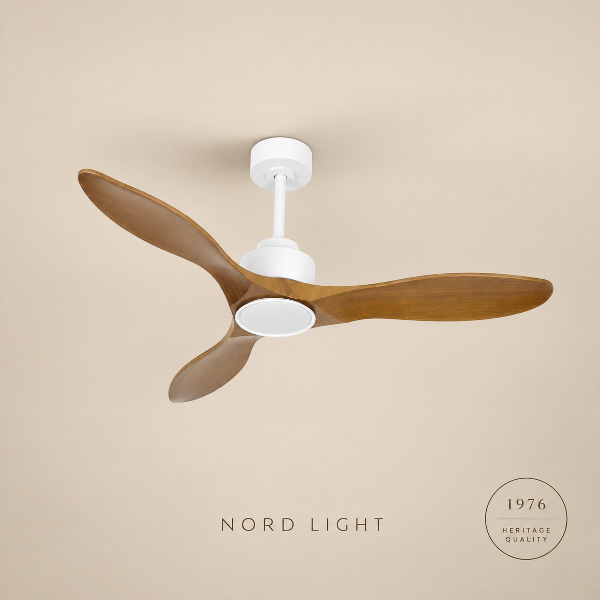 מאוורר תלוי   DC 35W PALMA - גימור לבן - כנפיים עץ אגוז — FAN CLUB | NORD LIGHT