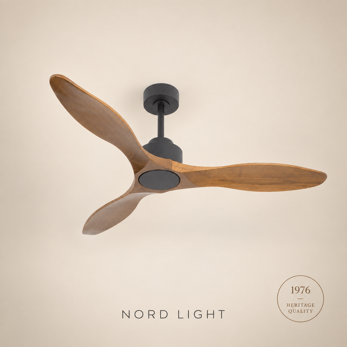 מאוורר תלוי   DC 35W PALMA - גימור שחור - כנפיים עץ אגוז — FAN CLUB | NORD LIGHT