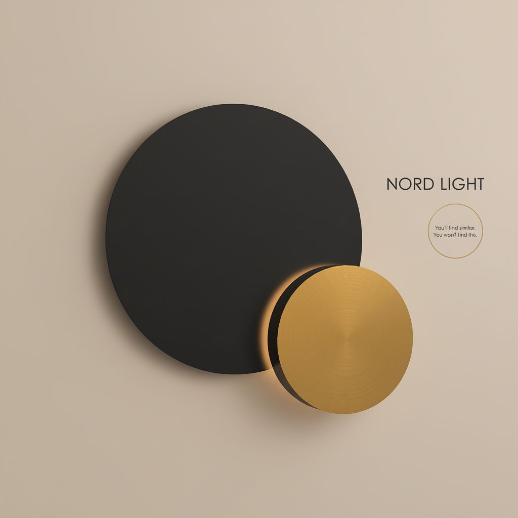 מנורת קיר עגולה דקורטיבית בראס LED 3000K – עיצוב יוקרתי דו-גוני